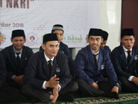 Non Regular Class Program Mpd Umsurabaya Nomor Serangkaian Foto 4